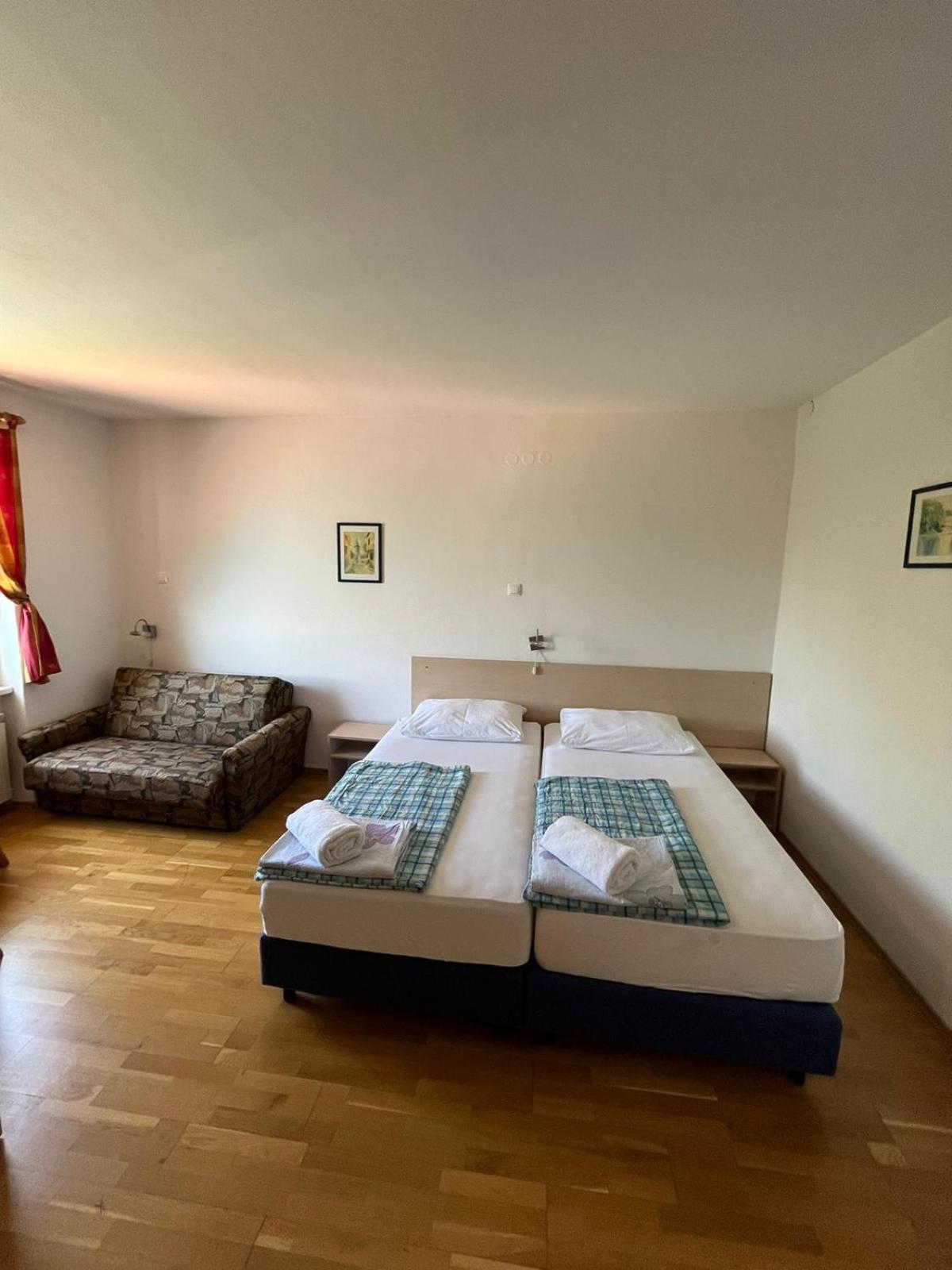 Bed&Breakfast Villa Eva Omisalj Room photo