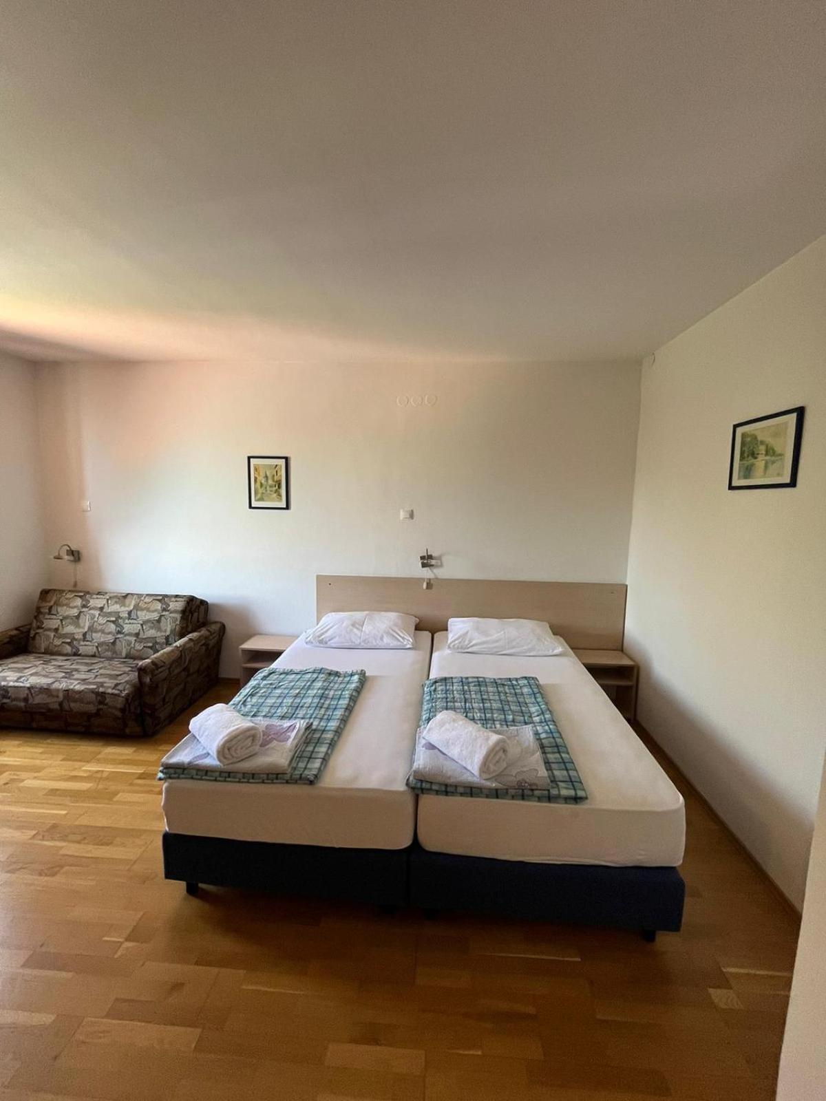 Bed&Breakfast Villa Eva Omisalj Room photo