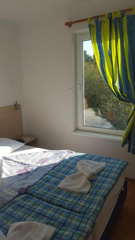 Bed&Breakfast Villa Eva Omisalj Room photo